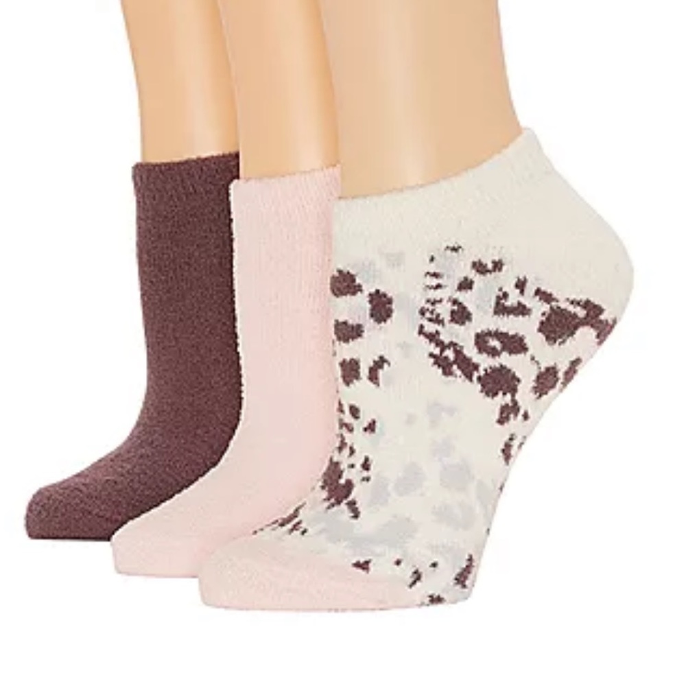 NWT Three Pair Women’s Modern Heritage Cozy Socks Shoe Size 4-10